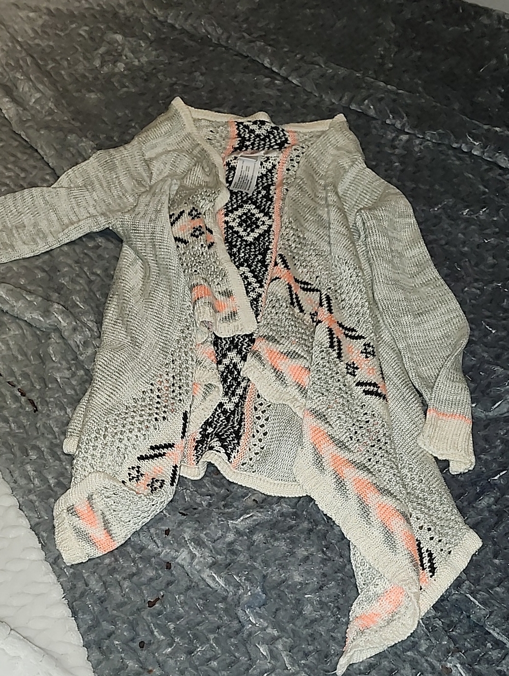 Xhilaration Light Gray Open-Front Cardigan with Pink and Black Accents